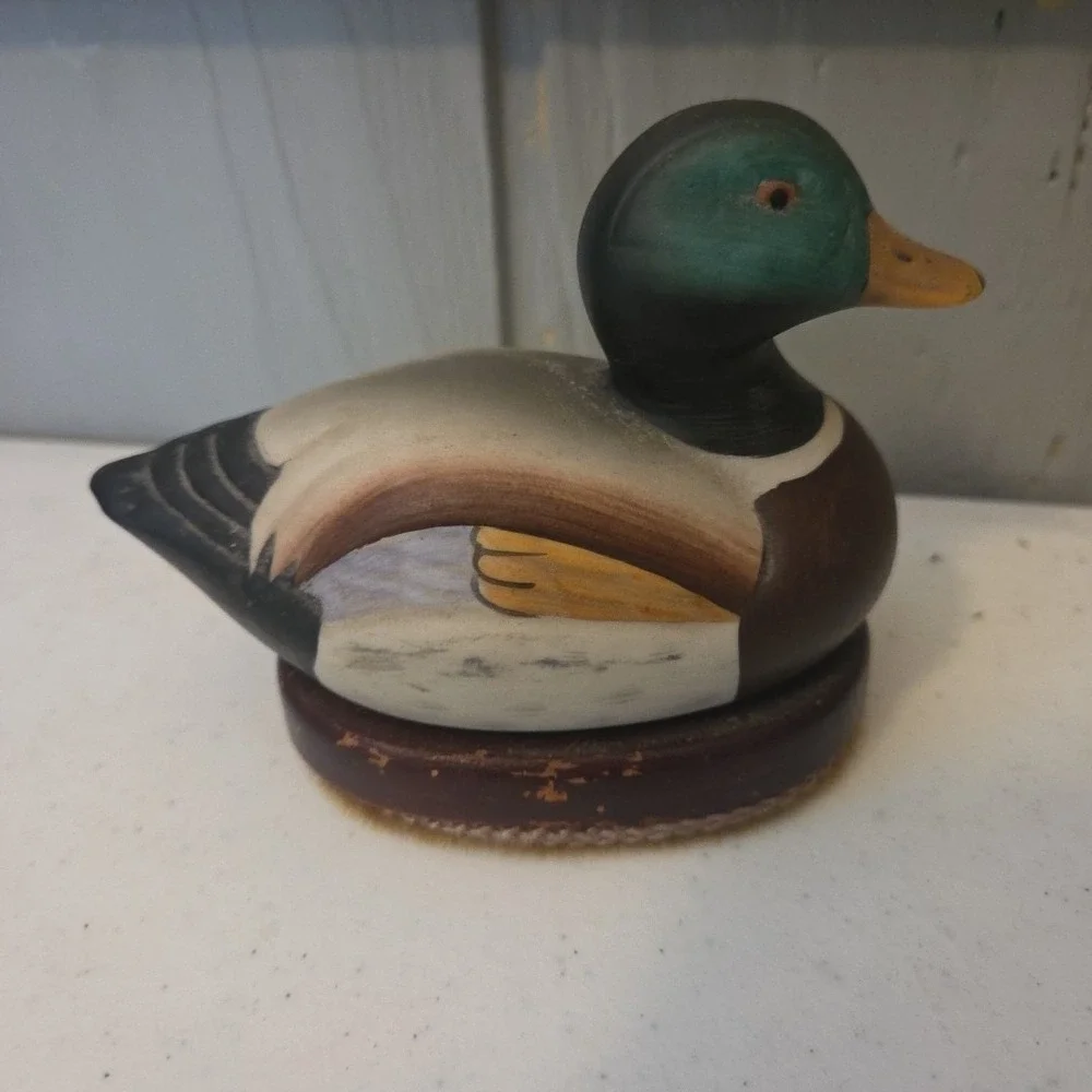 Ceramic Duck Shoe Polisher Buffer Lint Remover Vintage Man Cave Barbershop Decor